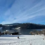 Apartment Ferienwohnungen Fischerhaus - Direkt Am See *