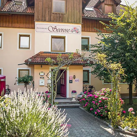 Ferienwohnungen Fischerhaus - Direkt Am See Apartment *
