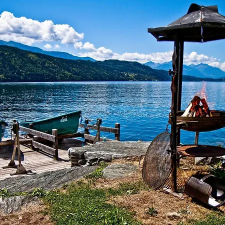Apartment Ferienwohnungen Fischerhaus - Direkt Am See