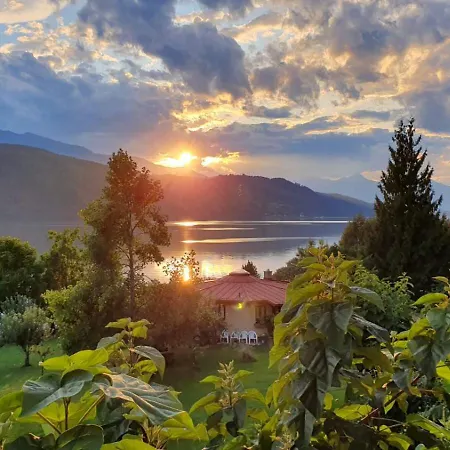 Ferienwohnungen Fischerhaus - Direkt Am See *