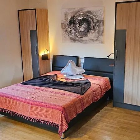 Ferienwohnungen Fischerhaus - Direkt Am See Apartment *